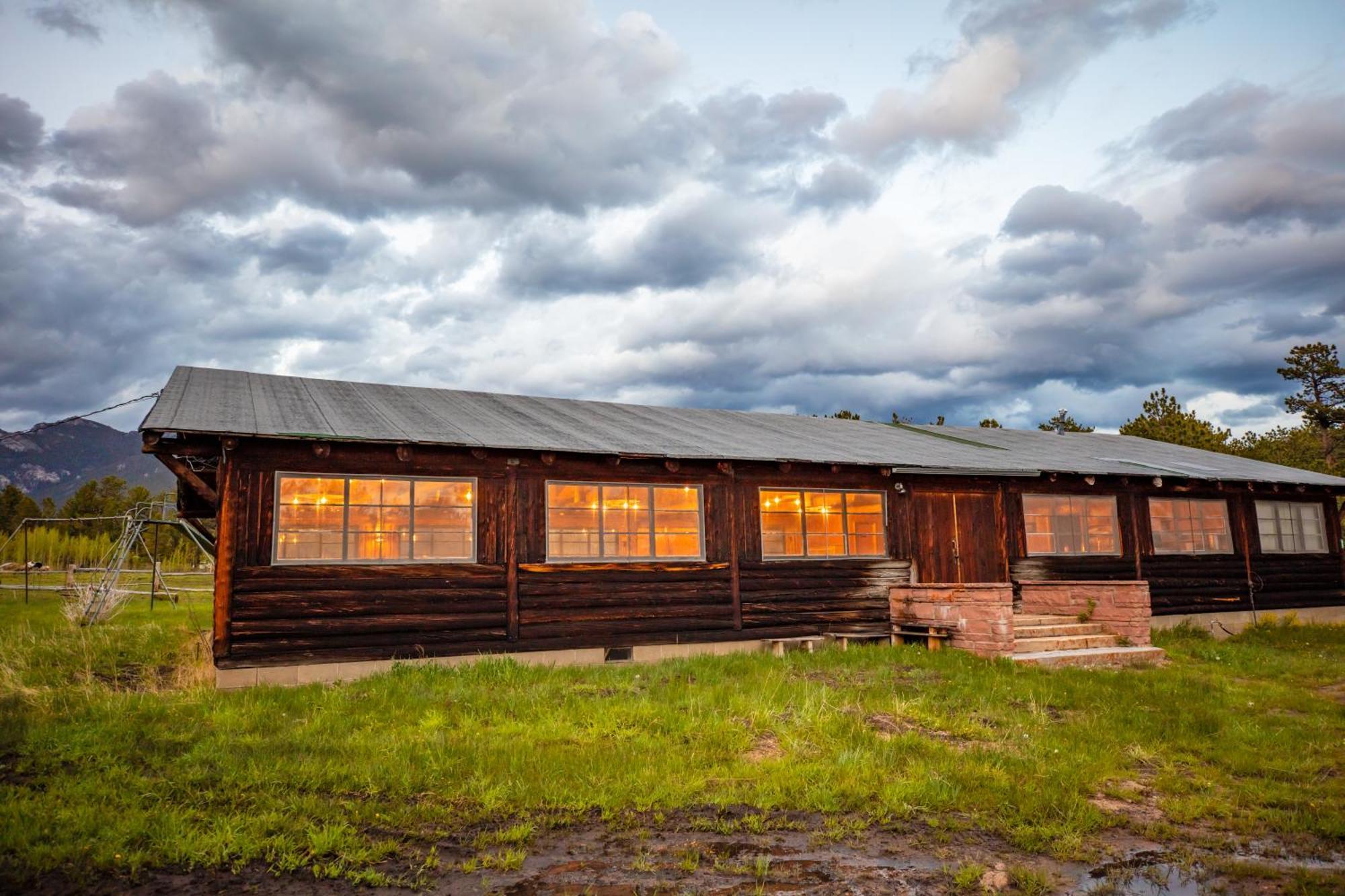 The Meeker Park Lodge Allenspark Exterior photo