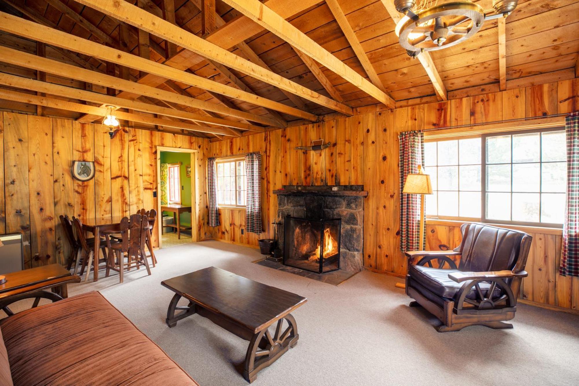 The Meeker Park Lodge Allenspark Exterior photo
